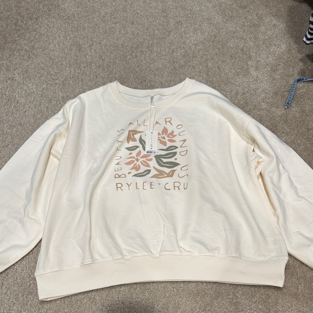 Rylee + Cru Cream Graphic Sweatshirt with Floral Design